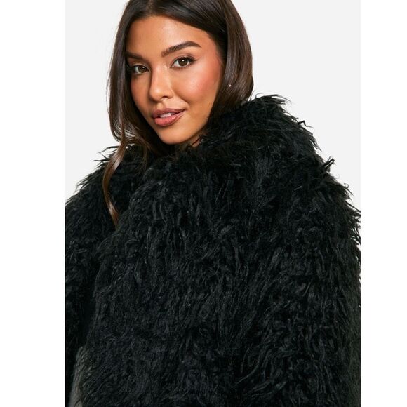 Boohoo Premium Mongolian Faux Fur Coat - Picture 4 of 4